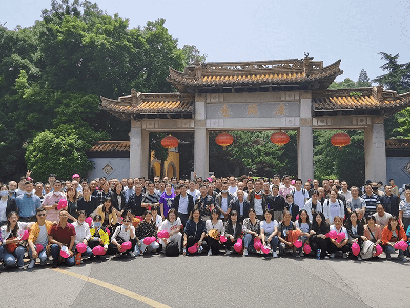 A travel to Wuxi in May